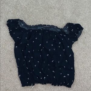 Brandy Melville off the shoulder crop top